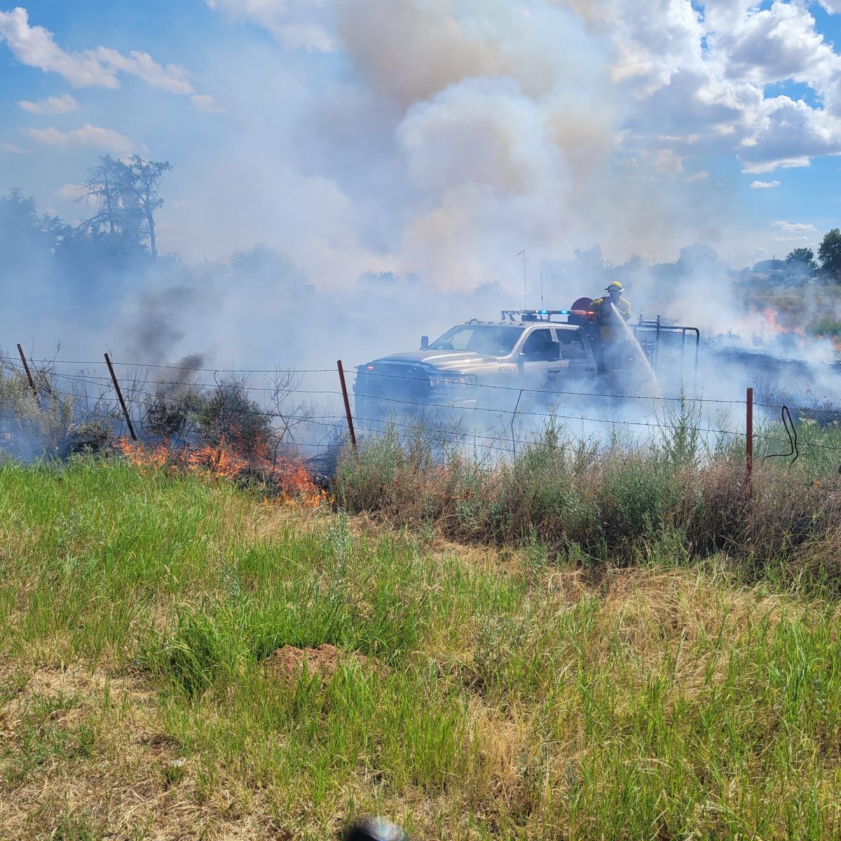 Grass fire on Sand Road – The Vernon Daily Record